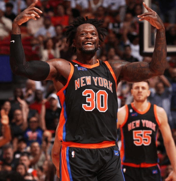 赛前纽约尼克斯备战欧联，主帅复盘细节曝光，悬念犹存，心理建设被强调的简单介绍-九游体育